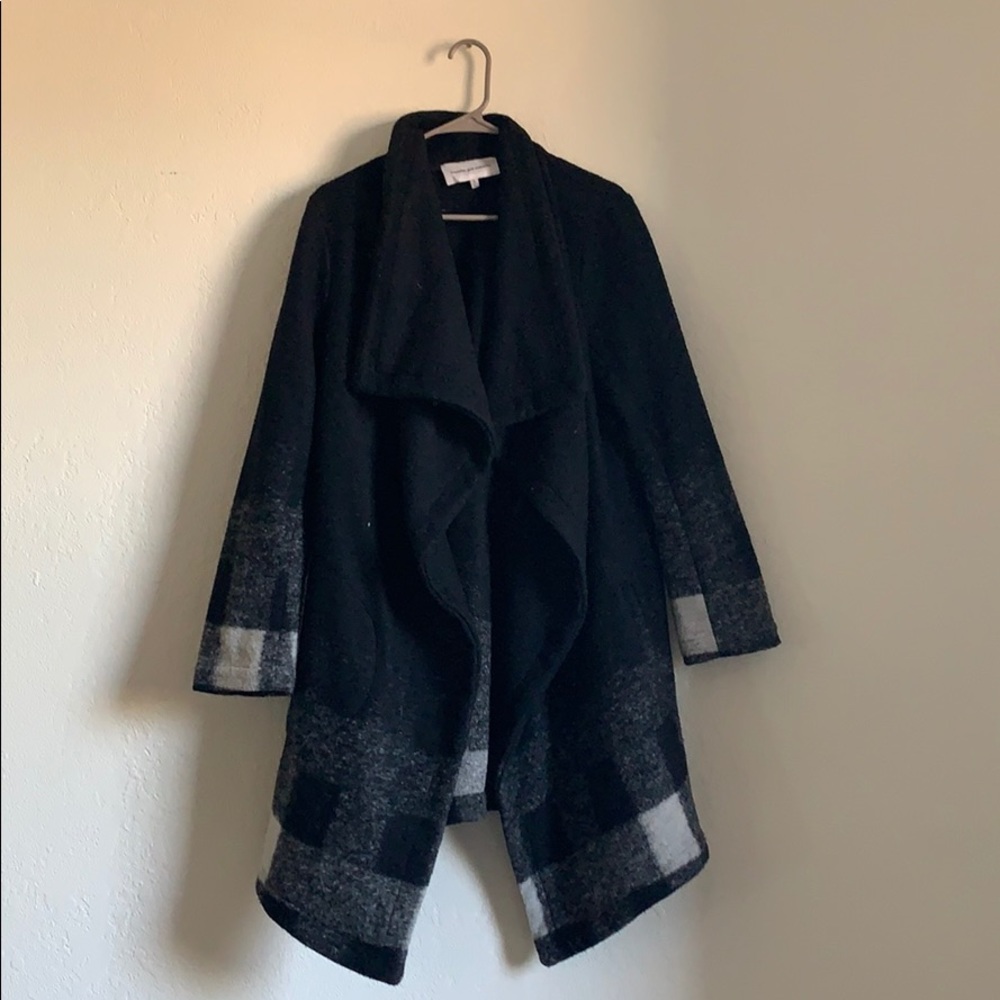 Classic tie up winter coat